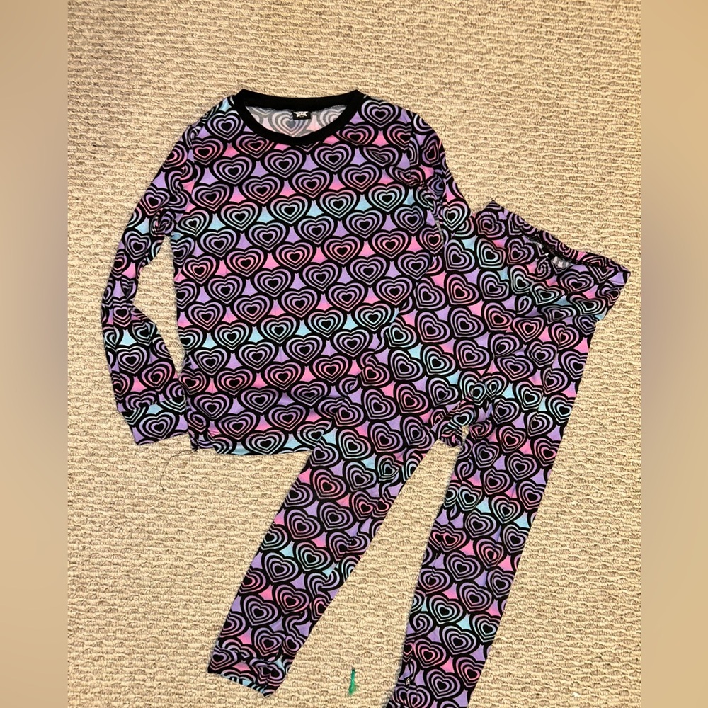 Pixielane Heart Pattern Kids Pajama Set